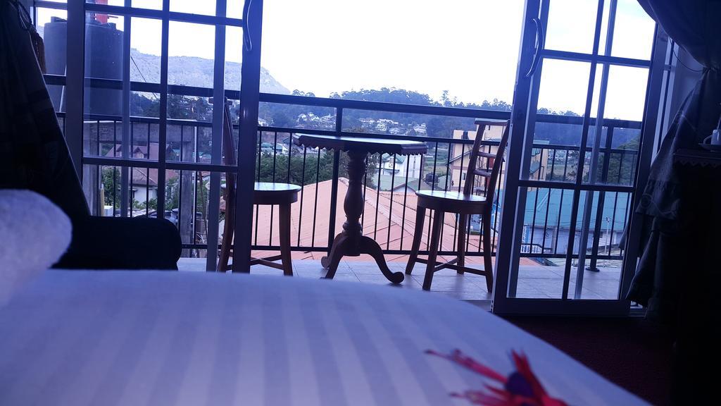 La Cottage Boutique Hotel & Restaurant Νουβάρα Ελίγια Δωμάτιο φωτογραφία