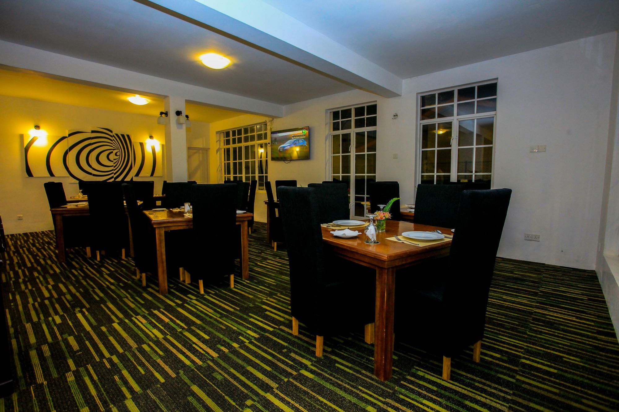 La Cottage Boutique Hotel & Restaurant Νουβάρα Ελίγια Εξωτερικό φωτογραφία